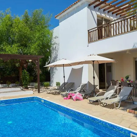 Villa Marina V4 Peyia